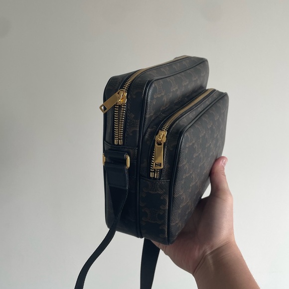 Celine triomphe messenger - Picture 2 of 5